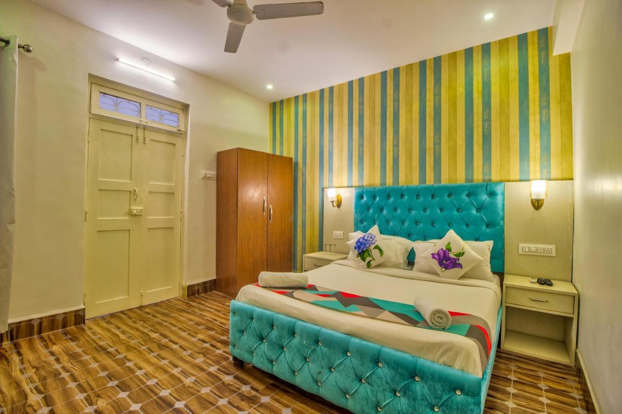 Jack'S Calangute Place Hotel Buitenkant foto