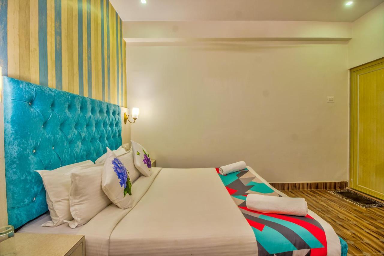 Jack'S Calangute Place Hotel Buitenkant foto
