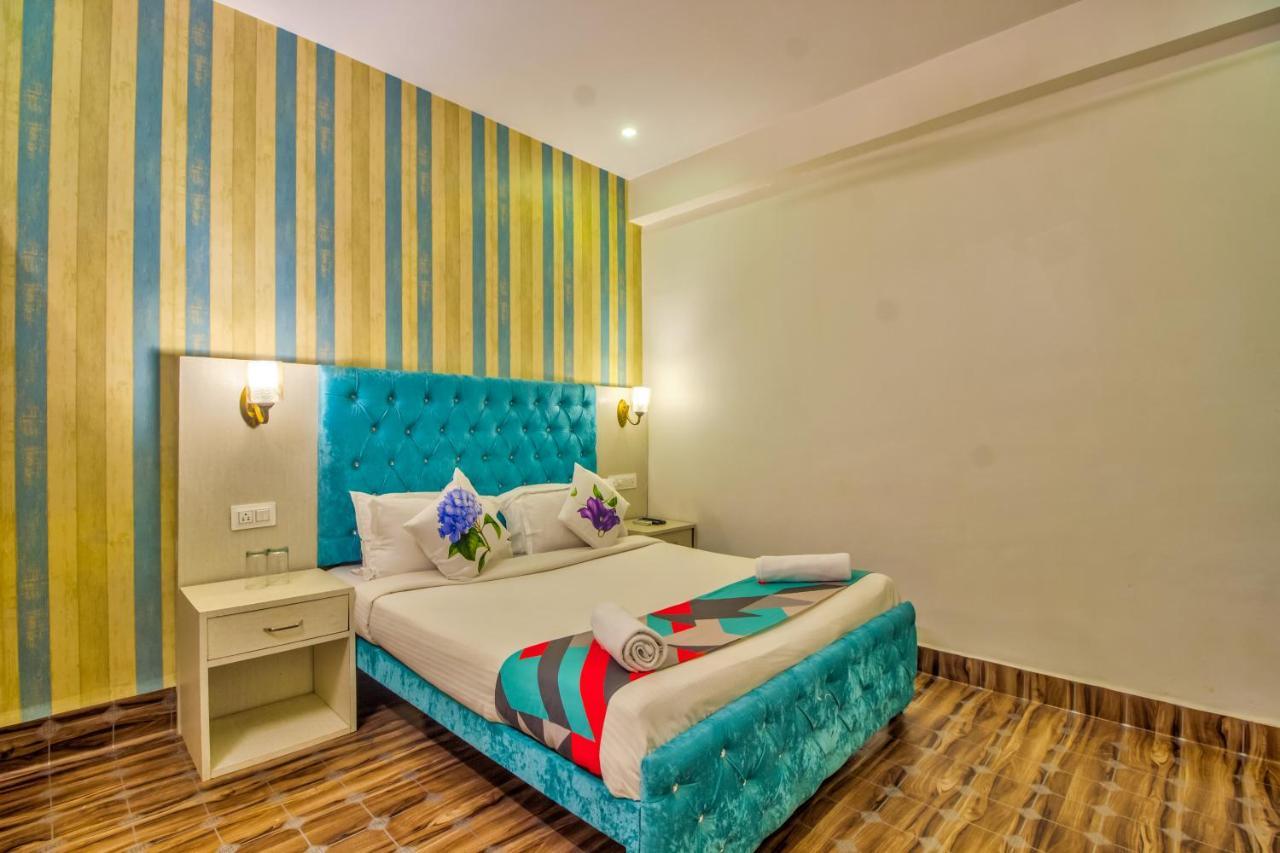 Jack'S Calangute Place Hotel Buitenkant foto